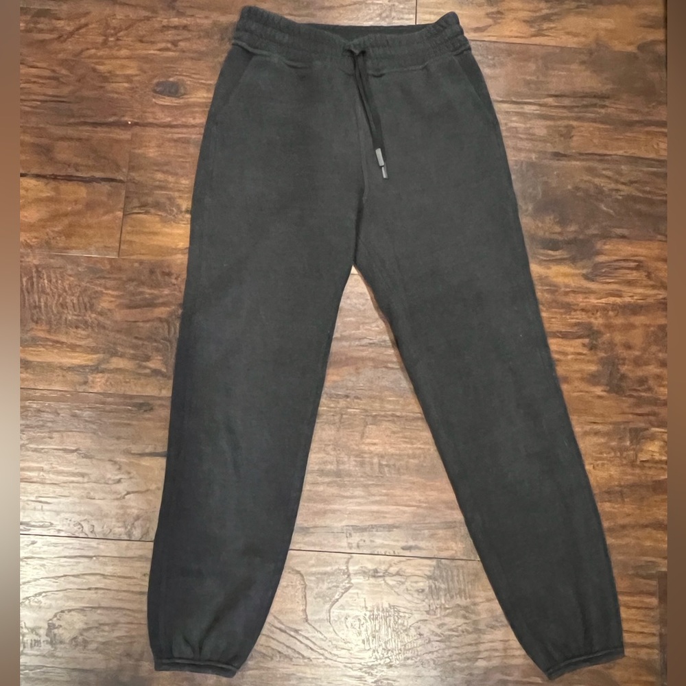 Lululemon jogger pant